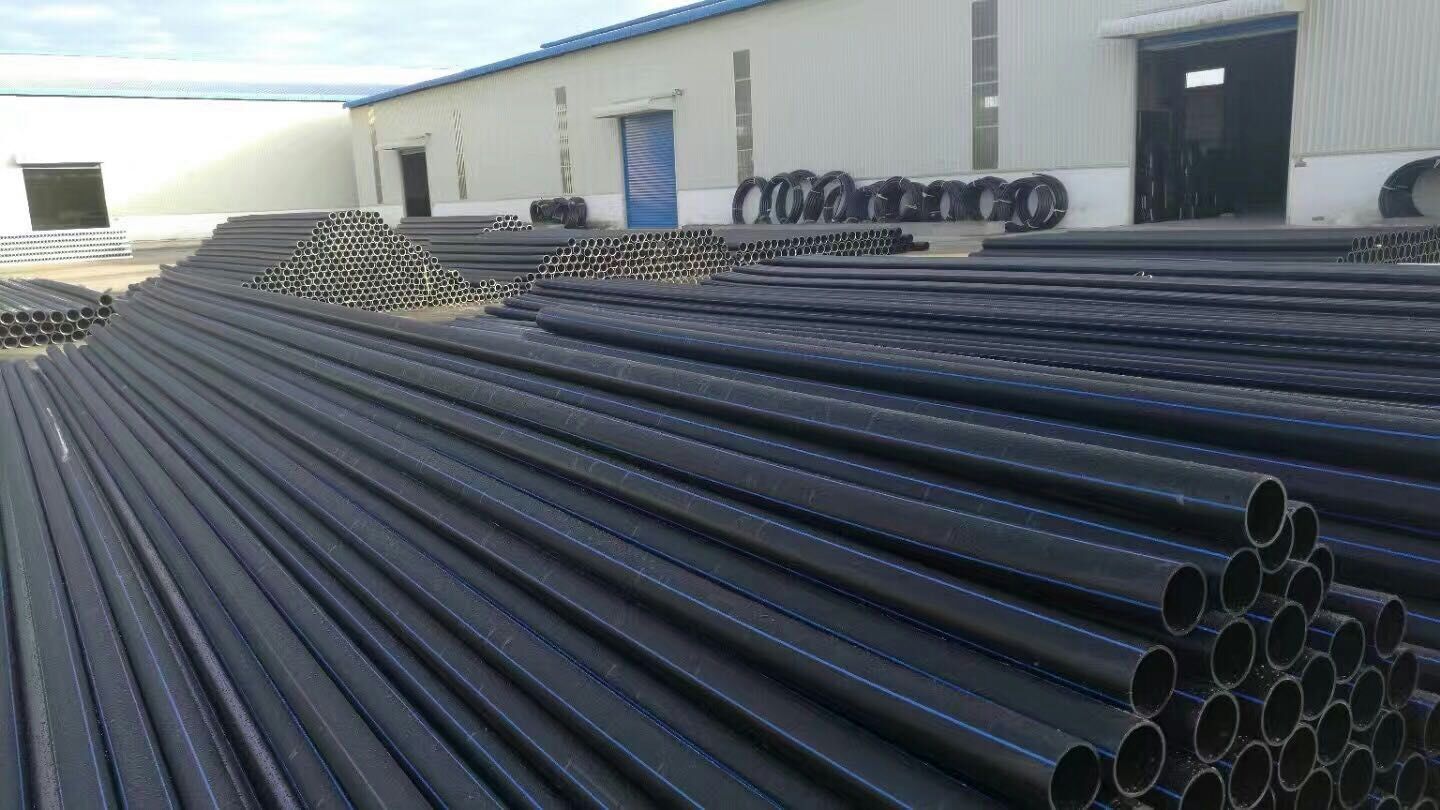 PE黑(hei)色管材(cai)