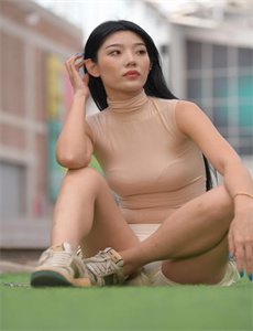 我是余欢水全集-年轻的瑜伽教练2